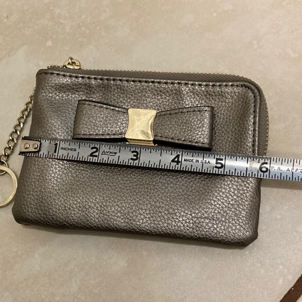 Bow Wallet - Picture 8 of 10